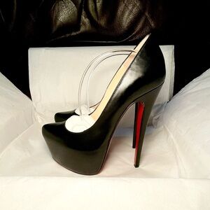 Christian Louboutin Daffodil 160 black kid leather 35.5 ultra platform Stiletto